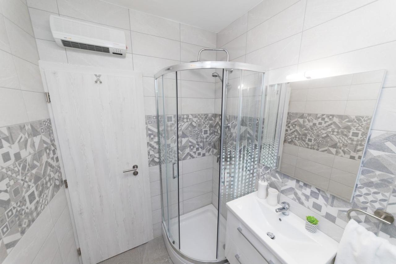 Agava Apartment Ugljan Bagian luar foto