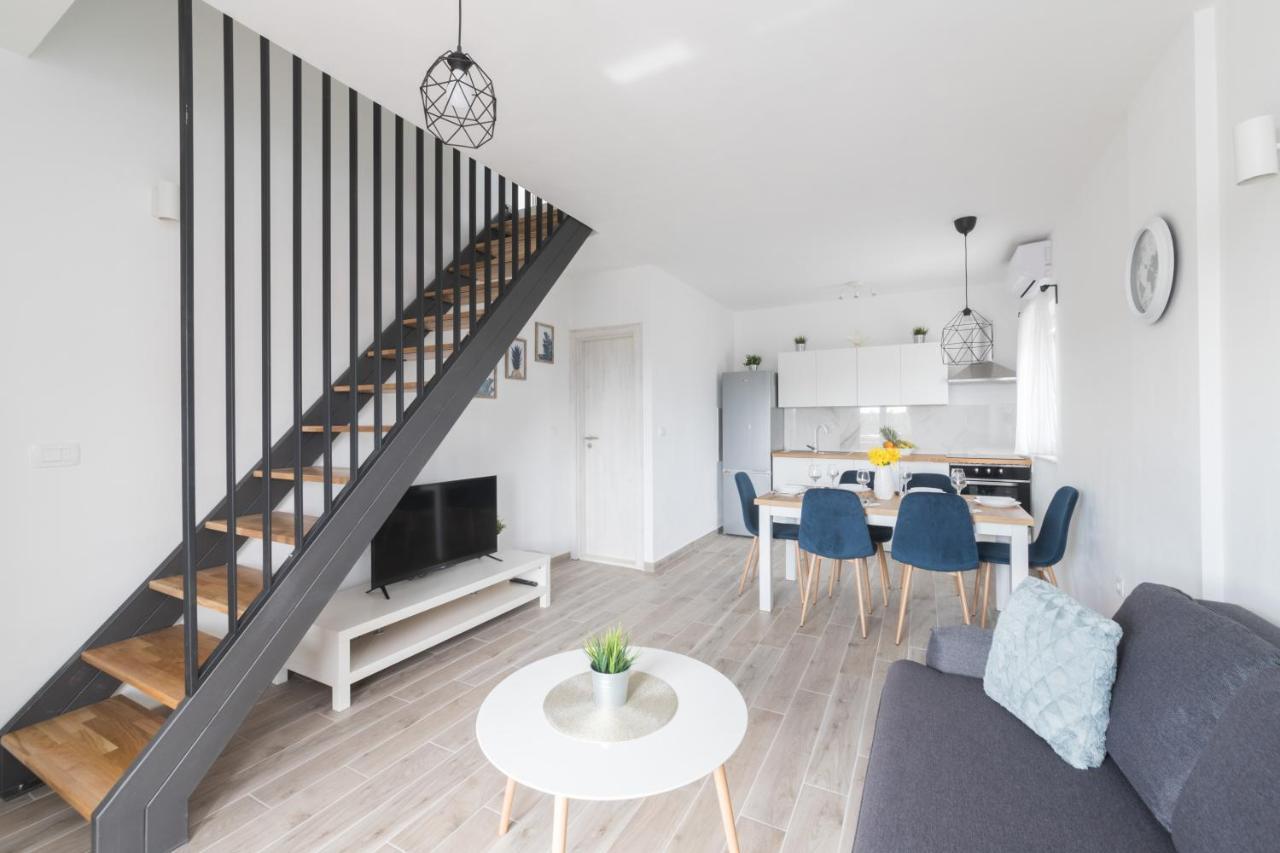 Agava Apartment Ugljan Bagian luar foto