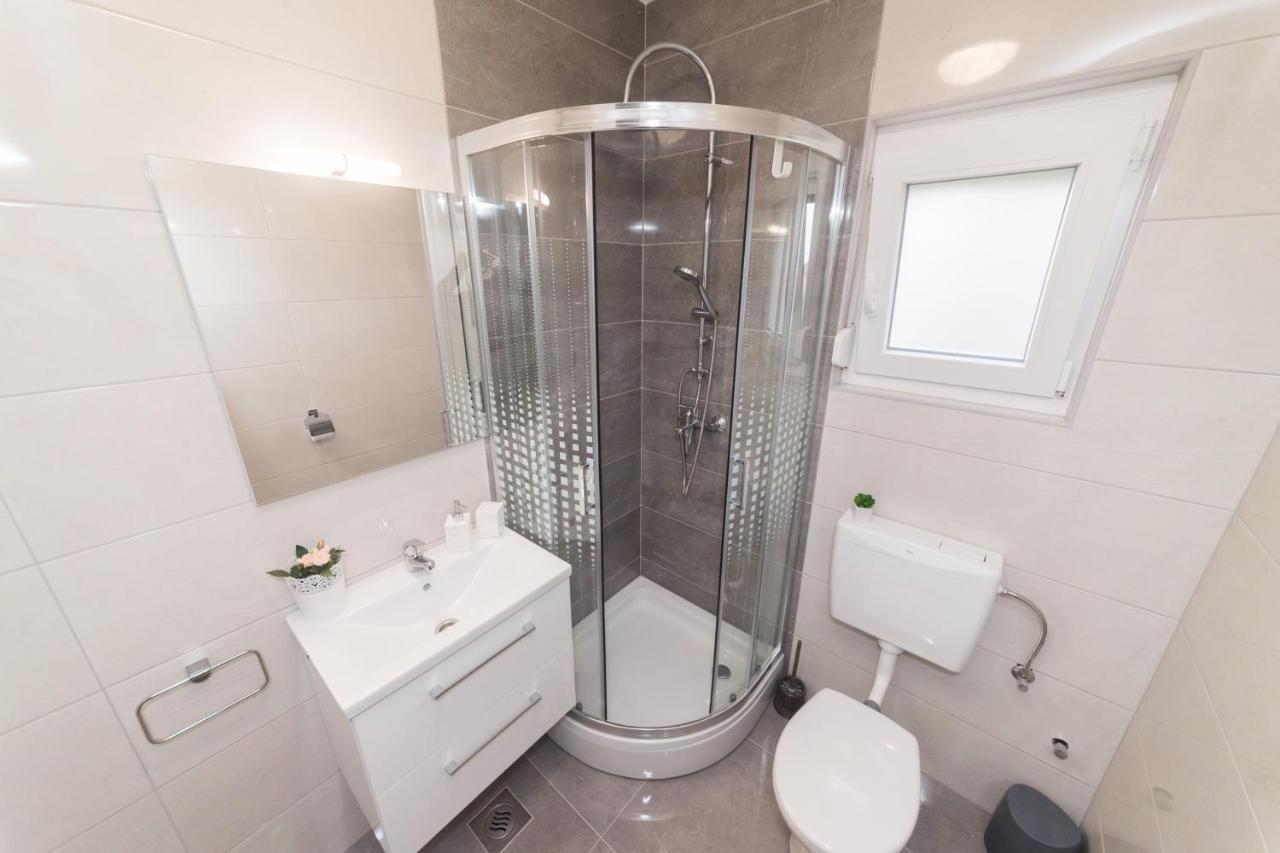 Agava Apartment Ugljan Bagian luar foto
